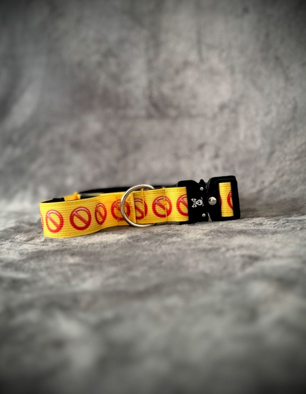 Reactive Collection Halsband met handvat M