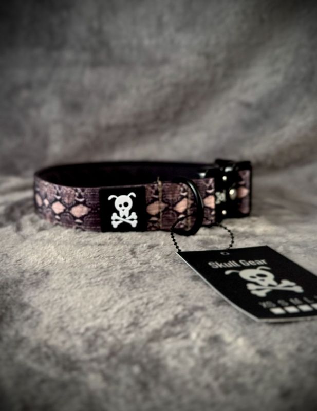 Halsband Snakeskin maat M