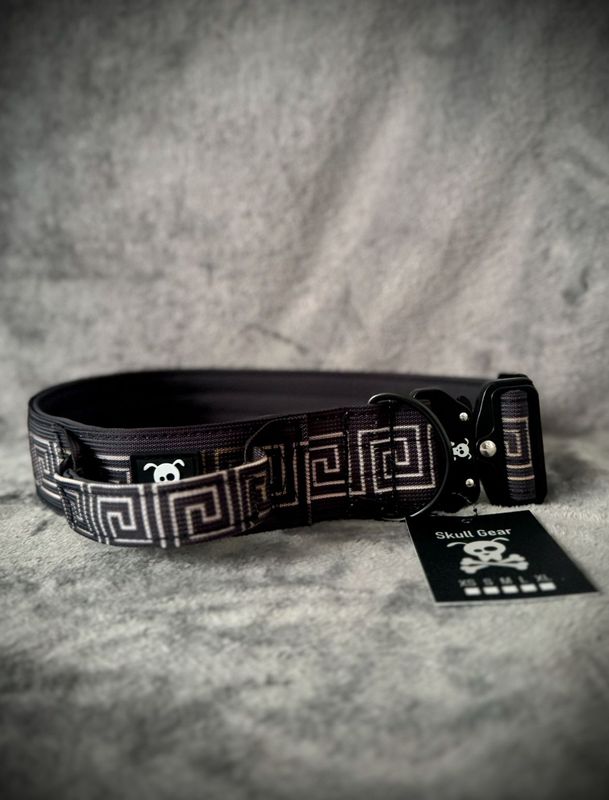 Halsband met handvat Labyrinth XL