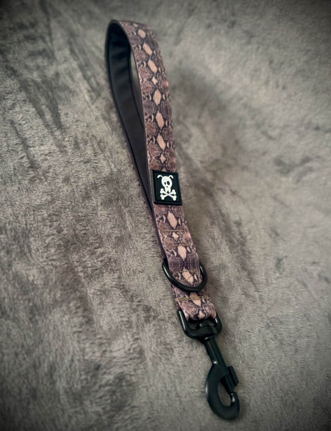 Korthouder Snakeskin