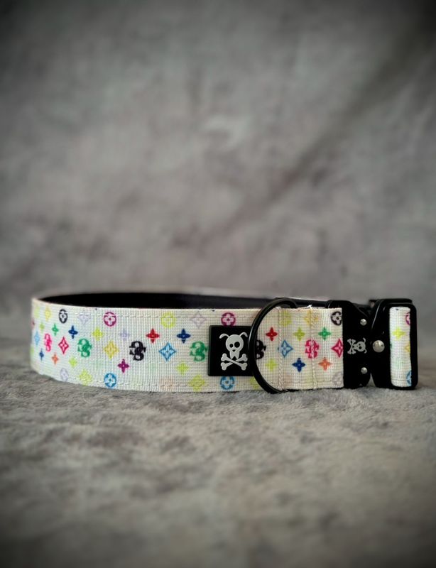 Halsband Dirty Cash maat XL