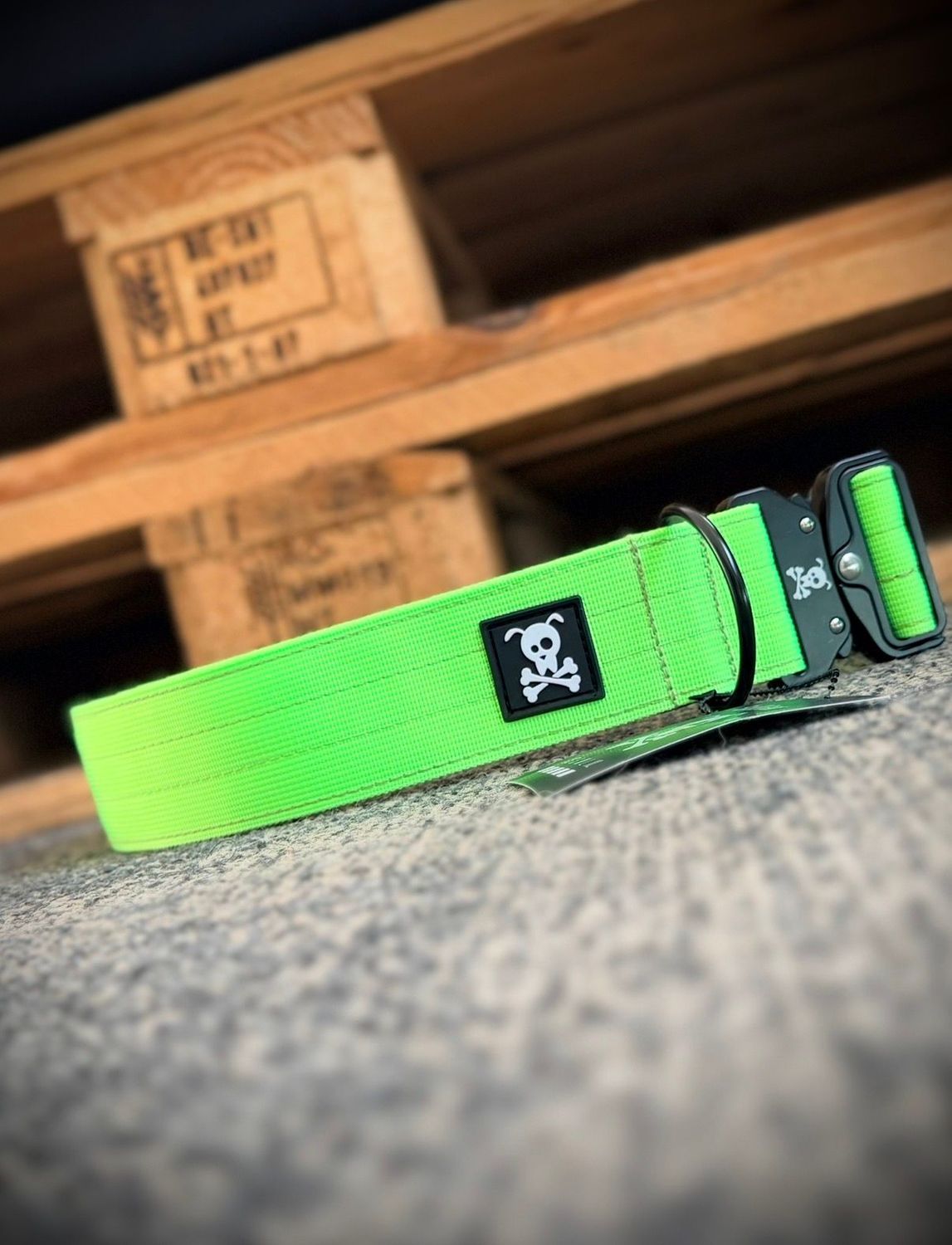 Halsband Neon Green maat XL