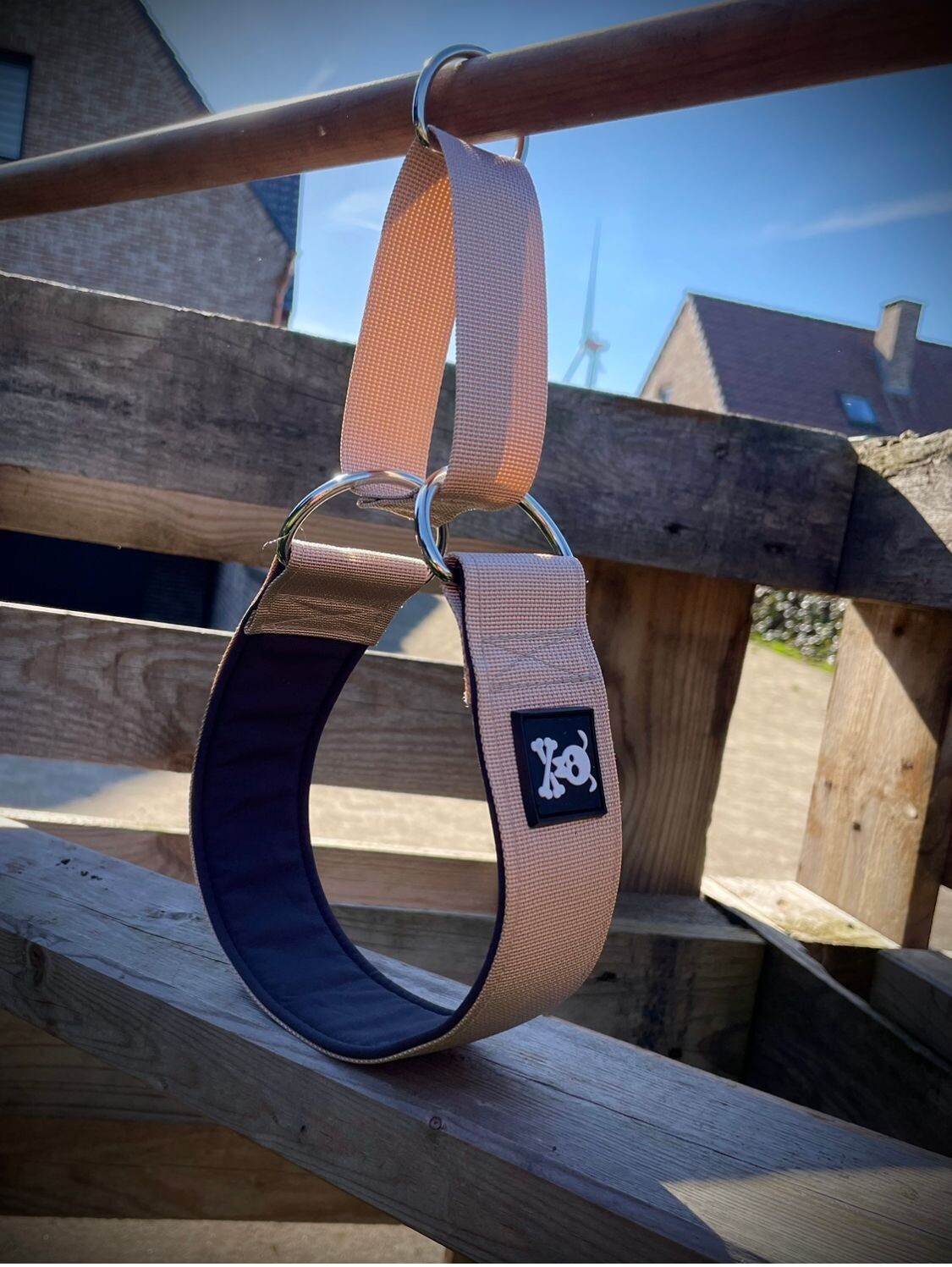 Sliphalsband Très Chique Beige L