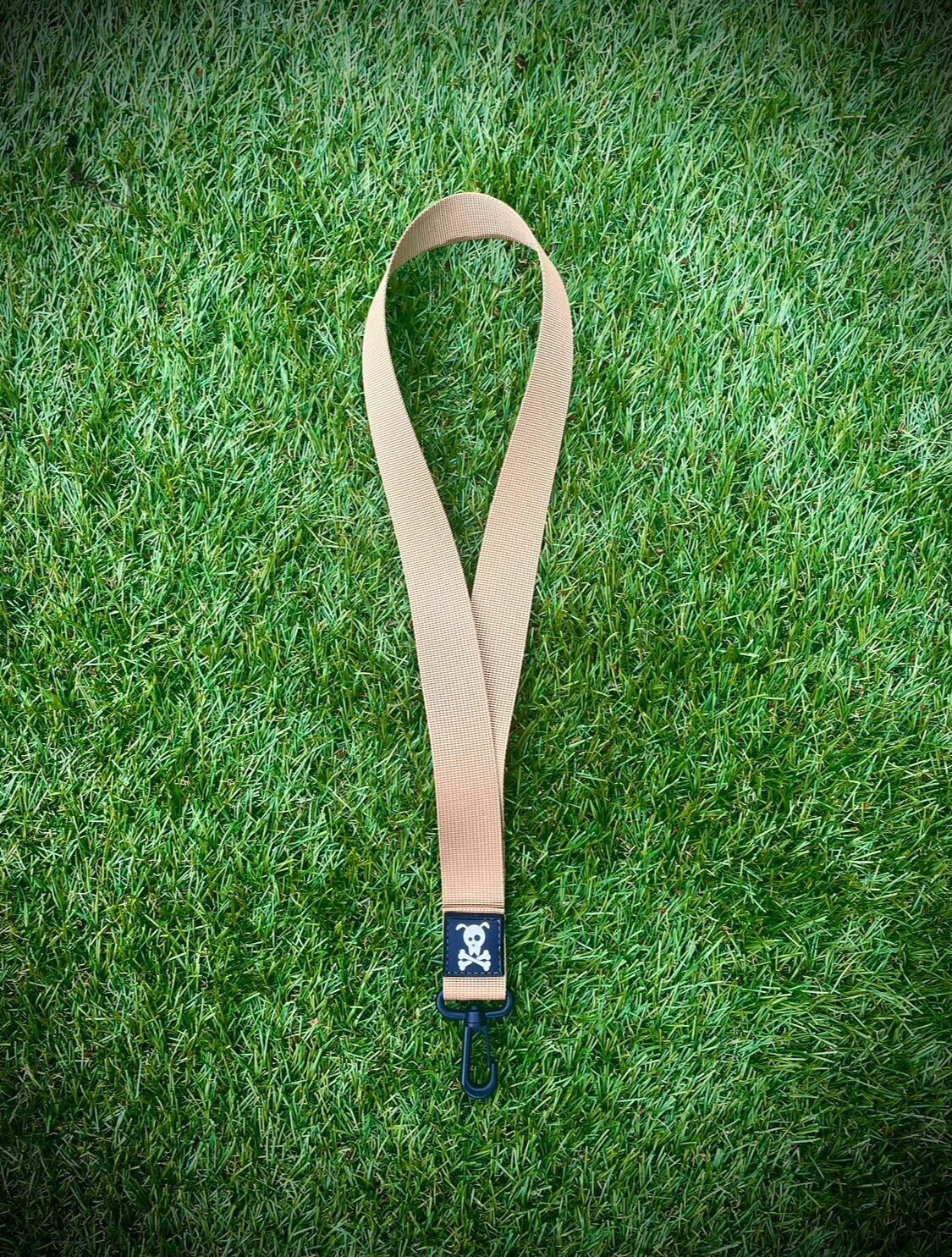 Nekhanger Olive Gold