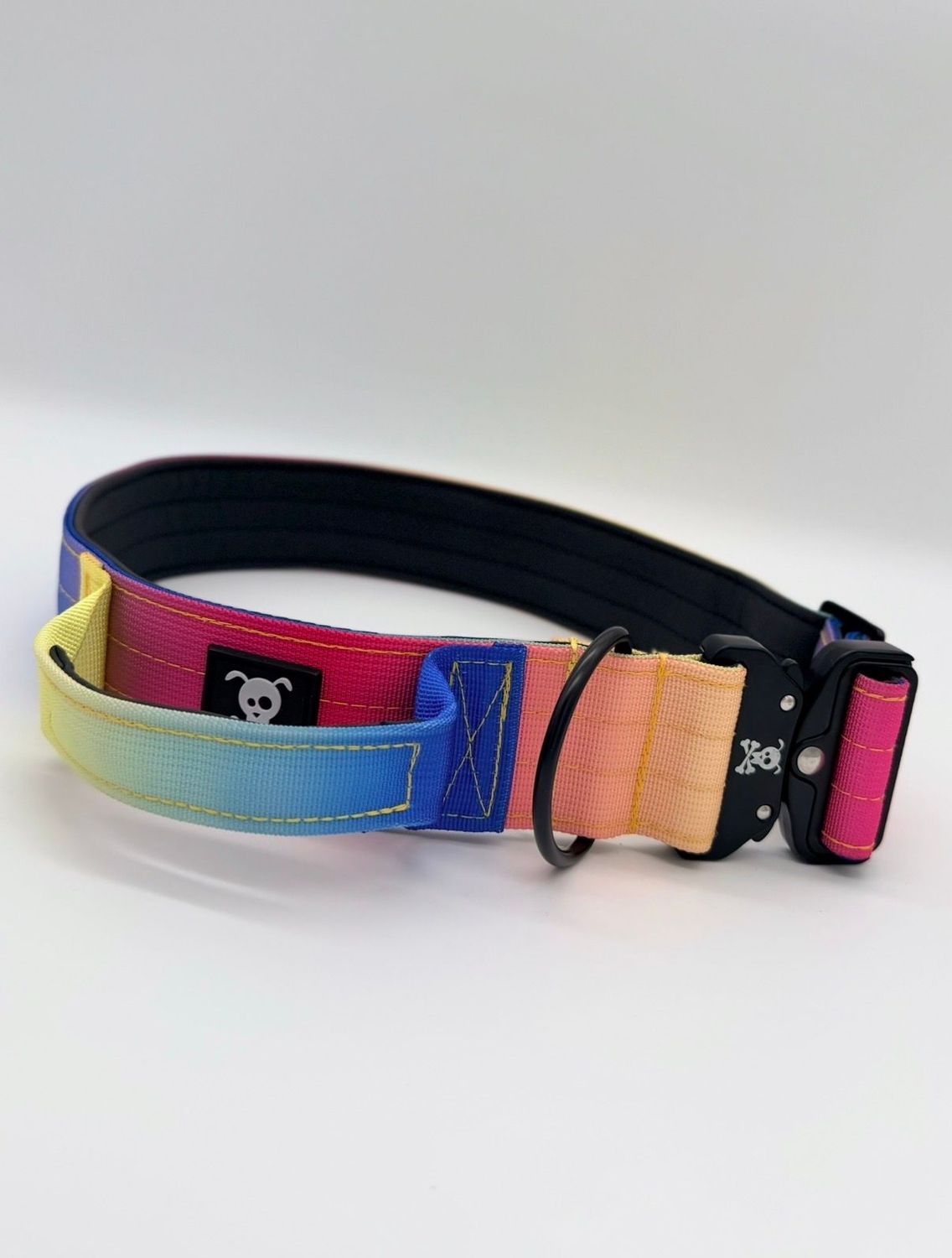 Halsband met handvat Graffiti XL