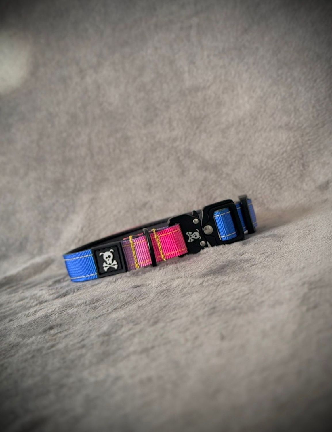 Halsband Graffiti maat S