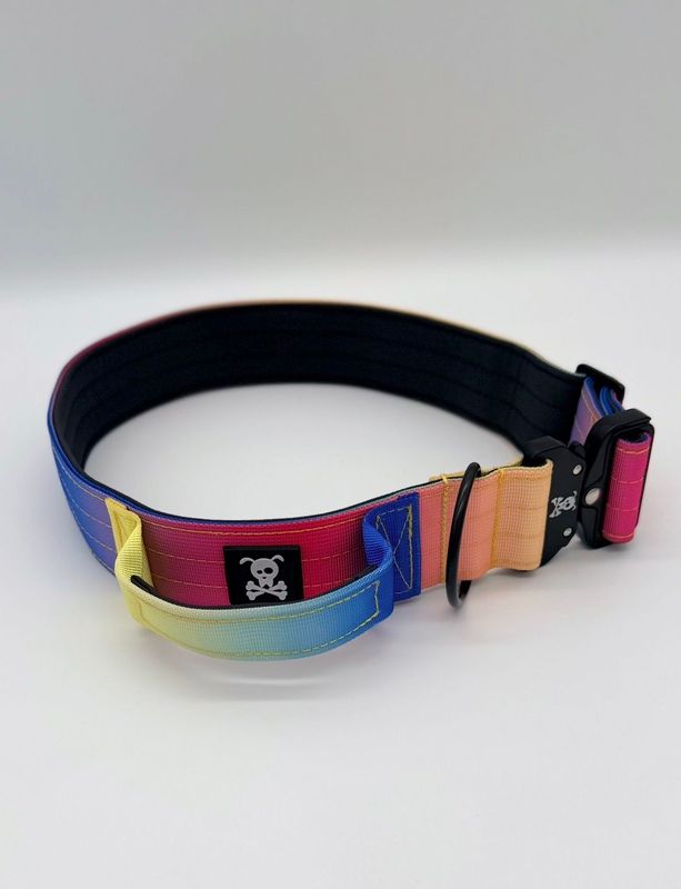 Halsband met handvat Graffiti  M