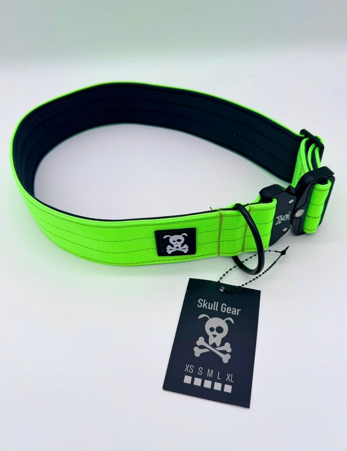 Halsband Neon Green maat XXL (enkel op bestelling)