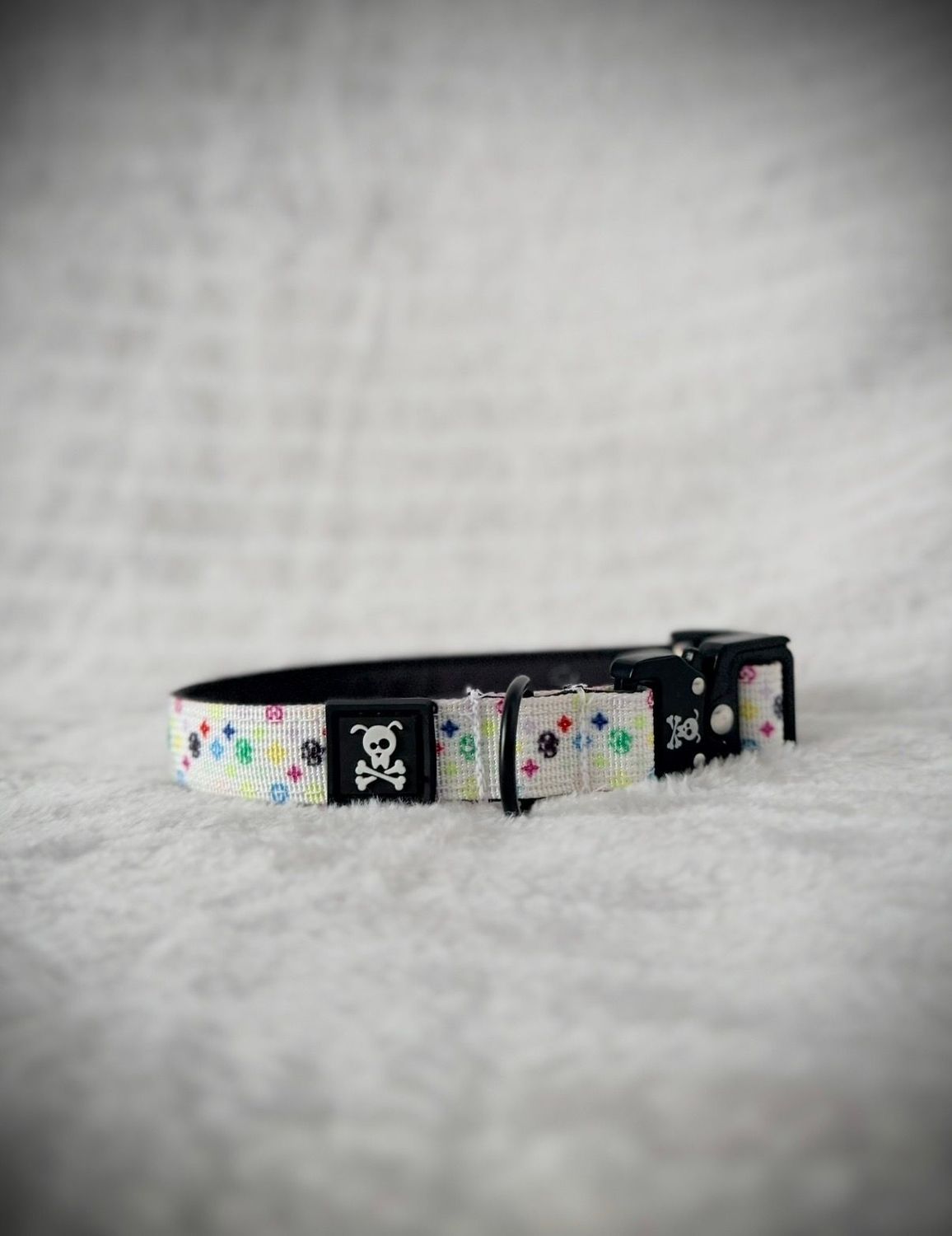 Halsband Dirty Cash maat S