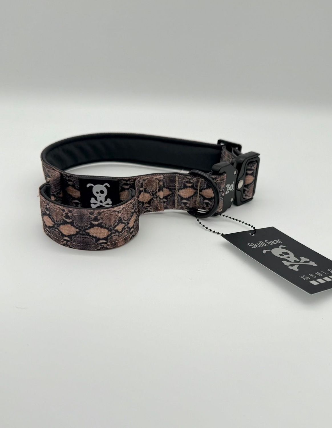 Halsband met handvat Snakeskin M