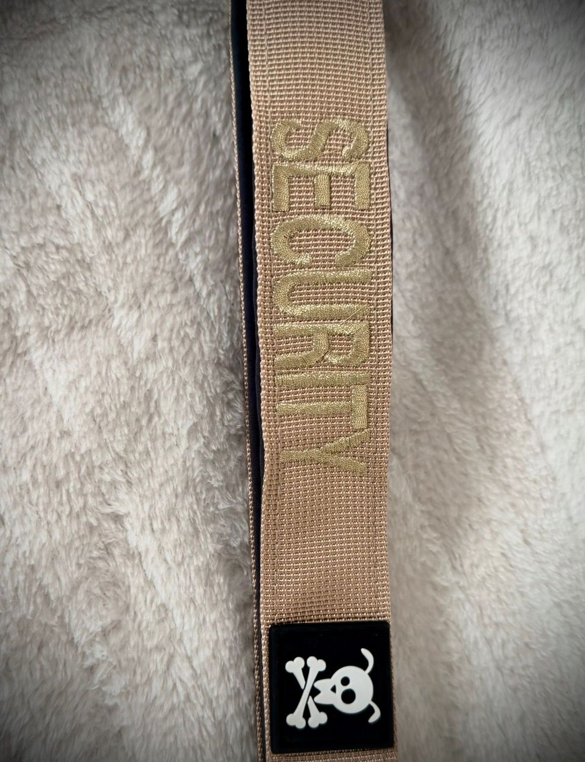 Korthouder Très Chique Beige "SECURITY"