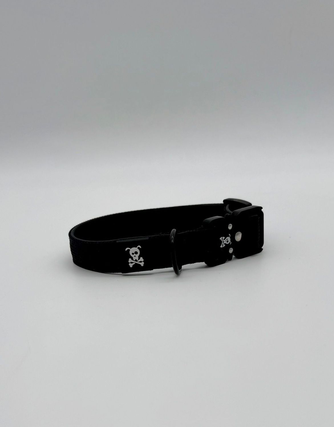 Halsband Blackout maat S