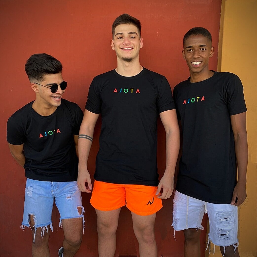CAMISA AJOTA PRETA