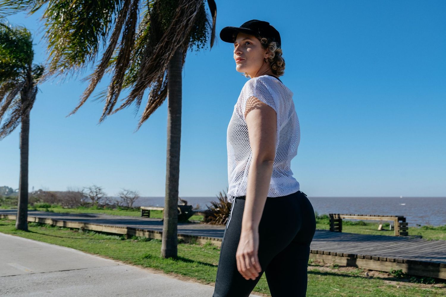 CALZA RECTA CON CIERRE