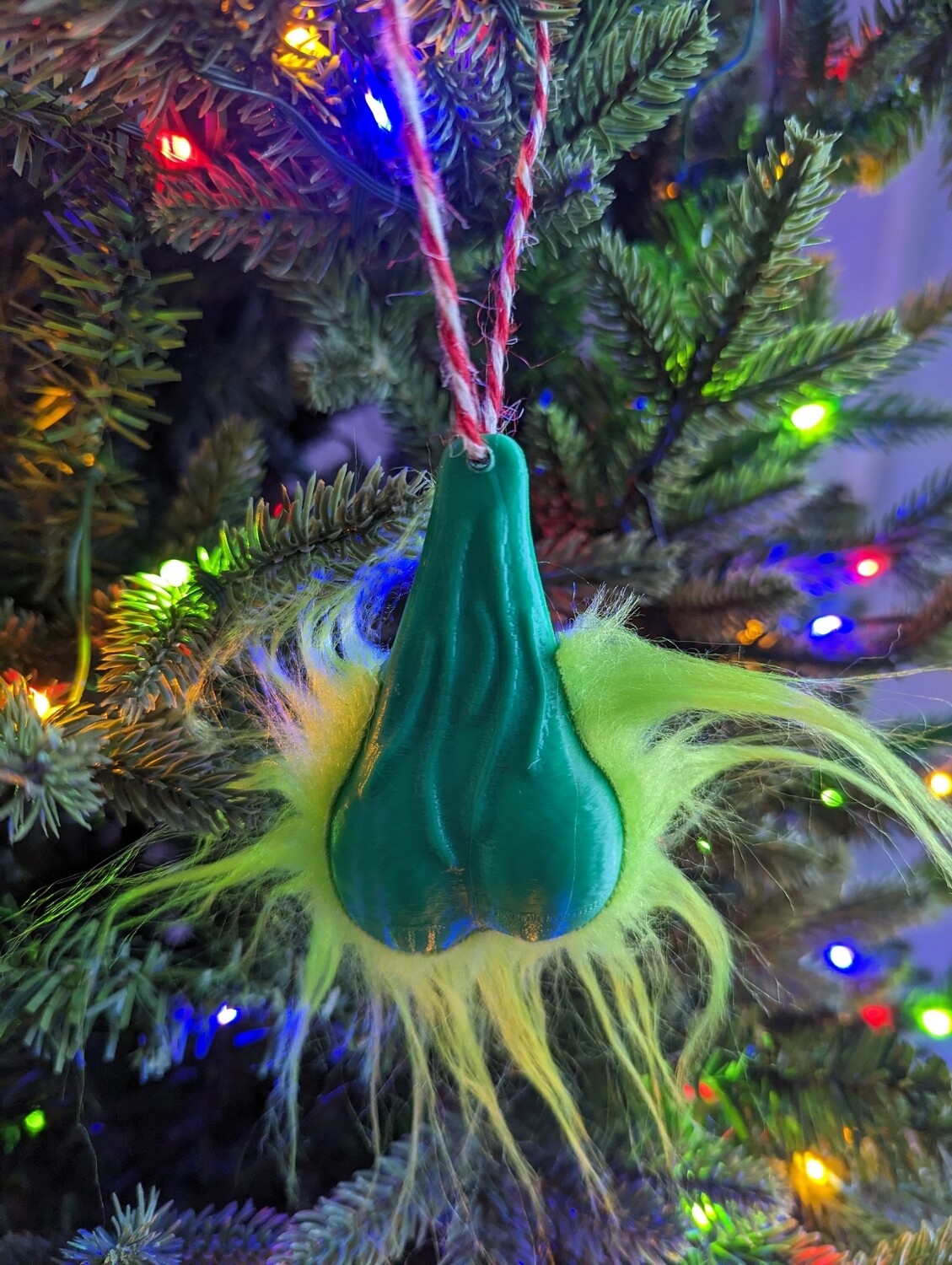 Grinch Nuts