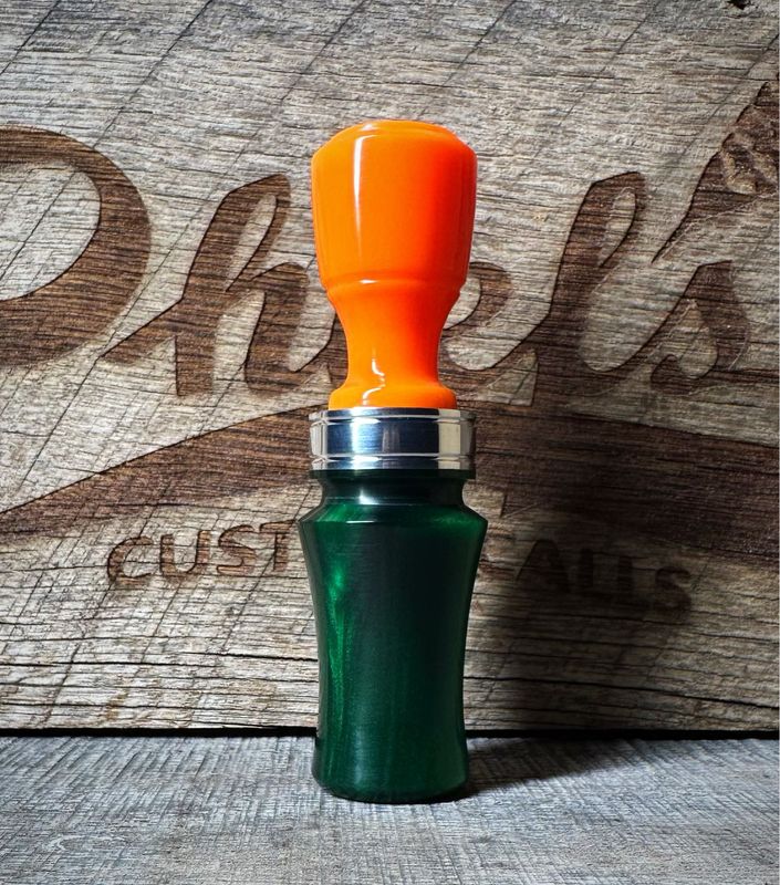 Green Pearl / Orange Acrylic Porter