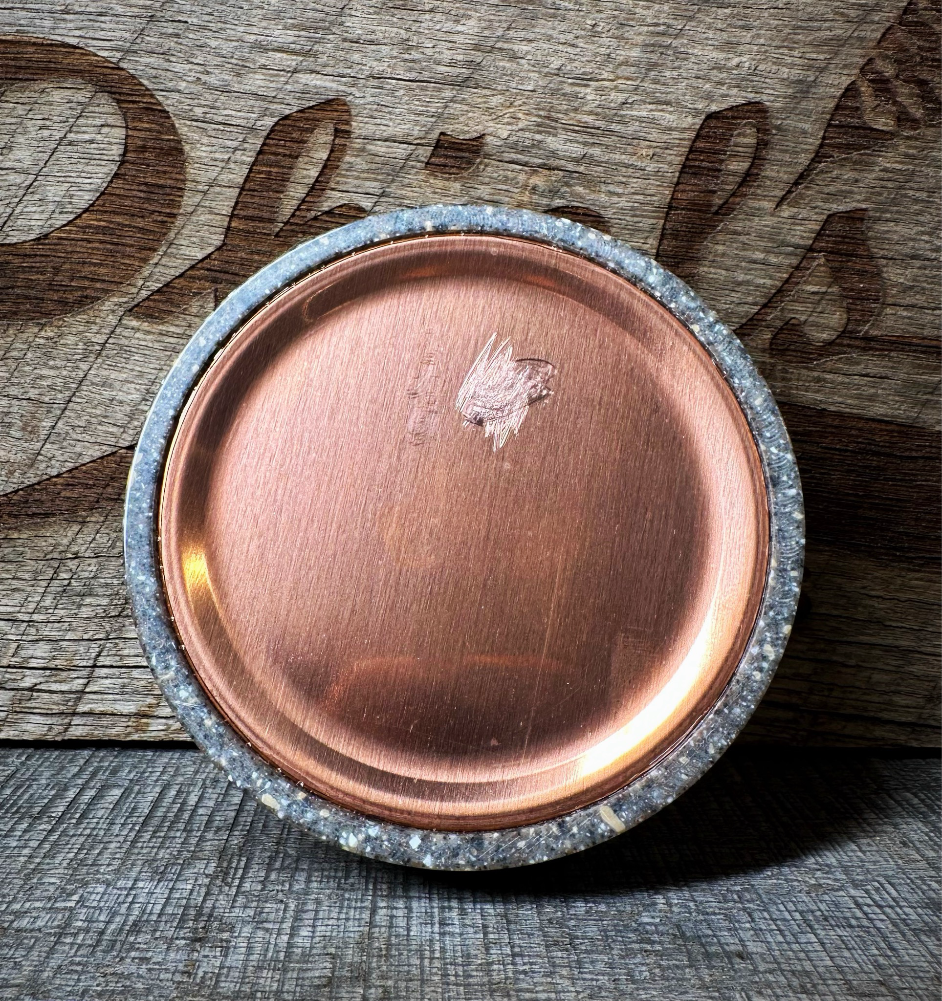 Stone Corian Pot Call