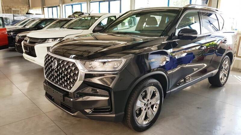 SSANGYONG NUOVA REXTON ICON A/T 4WD PRONTA CONSEGNA - 2025