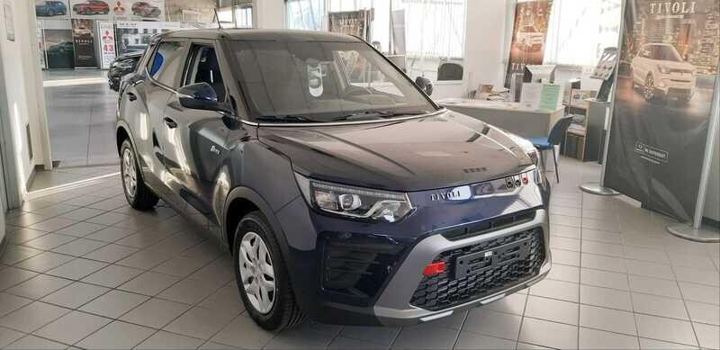 NUOVA KGM TIVOLI 1,5 Turbo BENZINA PRONTA CONSEGNA Neopatentati - 2025