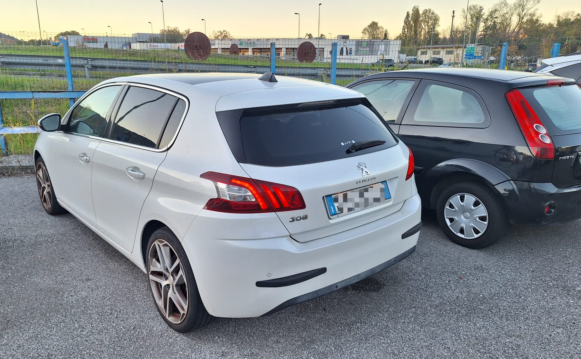 PEUGEOT 308 1.6bz THP ALLURE