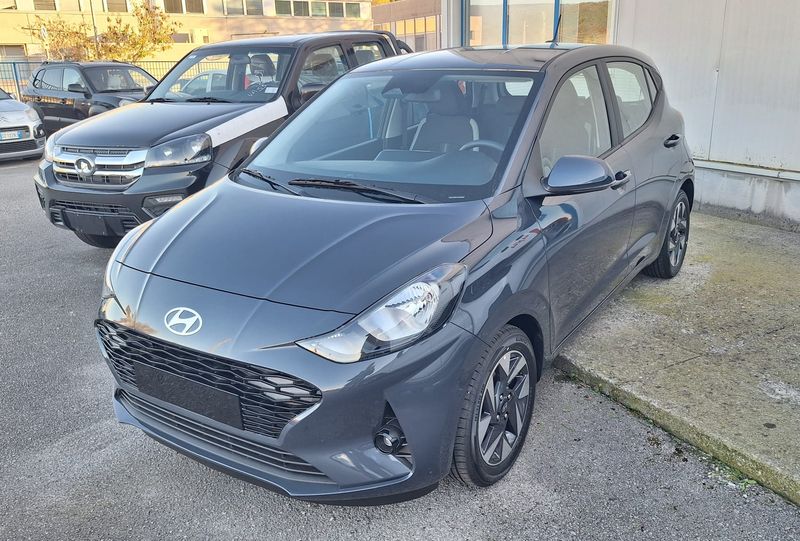 HYUNDAI I10 1.0 CONNECLINE KM0 - 2025