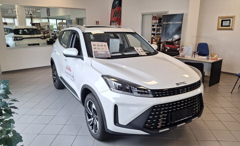 NUOVA EMC SEI 1.5 IBRIDO BIFUEL - 2025