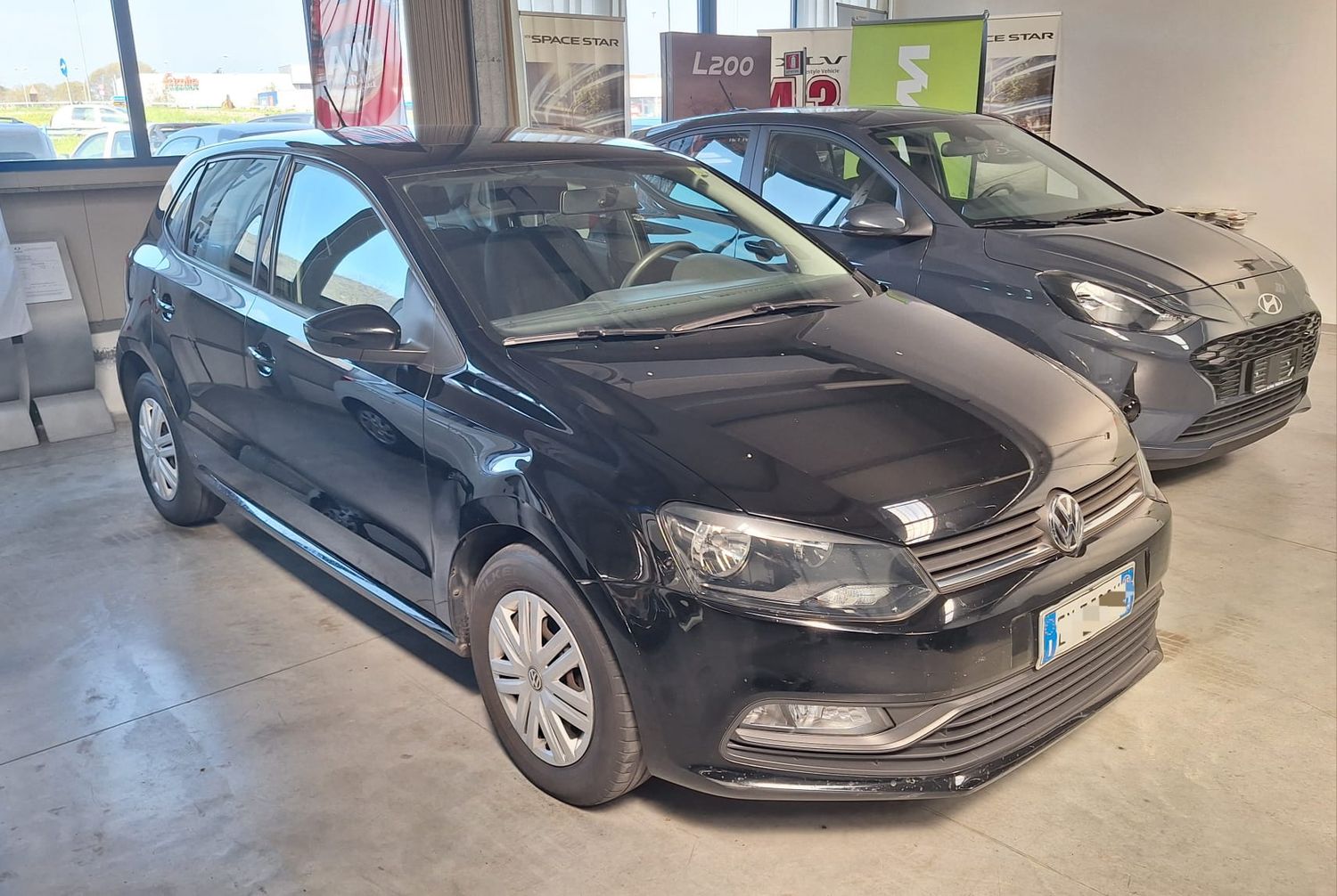 VOLKSWAGEN POLO 1.0 COMFORTLINE 5P - 2015 VOLKSWAGEN POLO 1.0 COMFORTLINE 5P - 2015