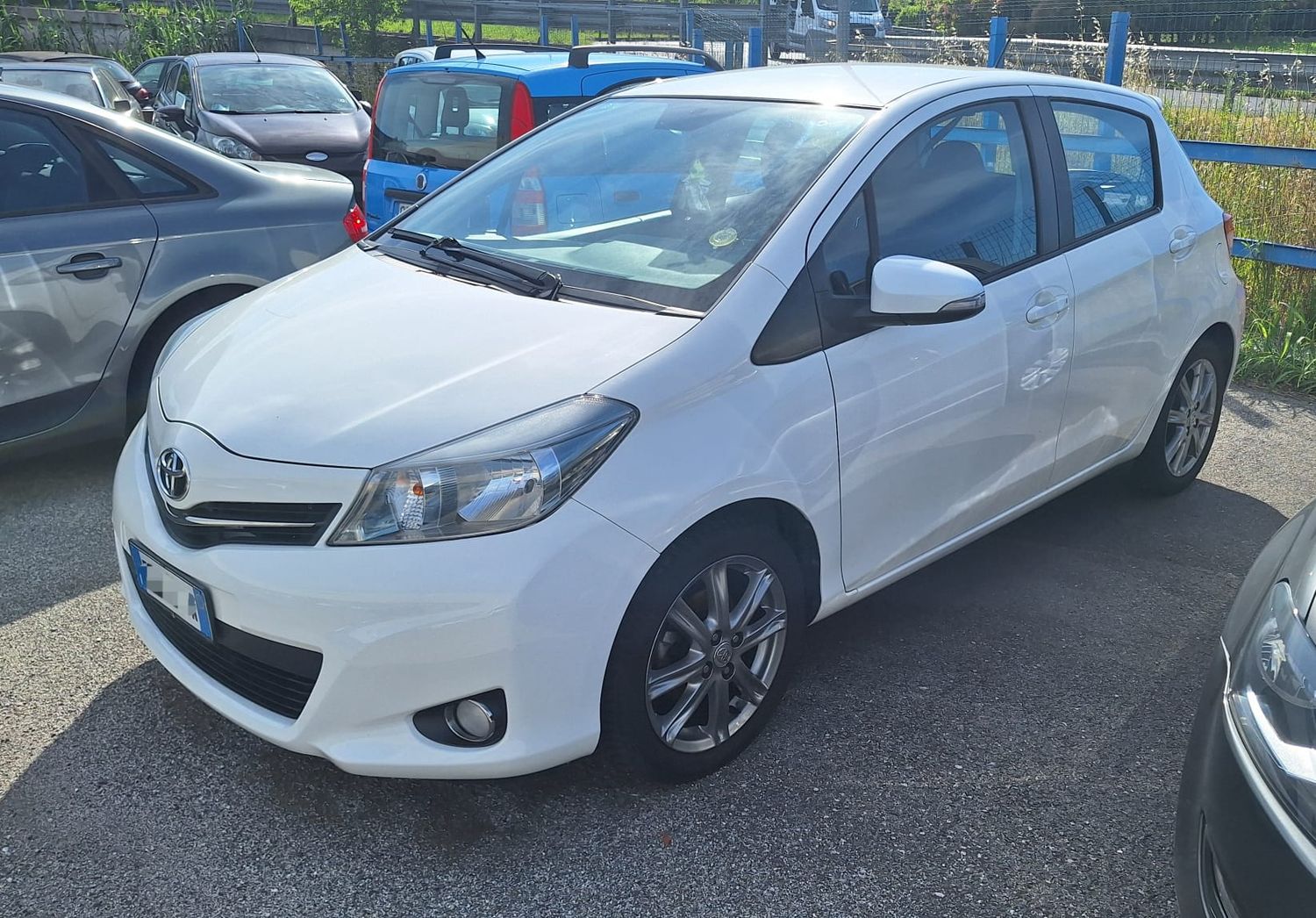 TOYOTA YARIS 1.3 LOUNGE UNIPRO - 2012