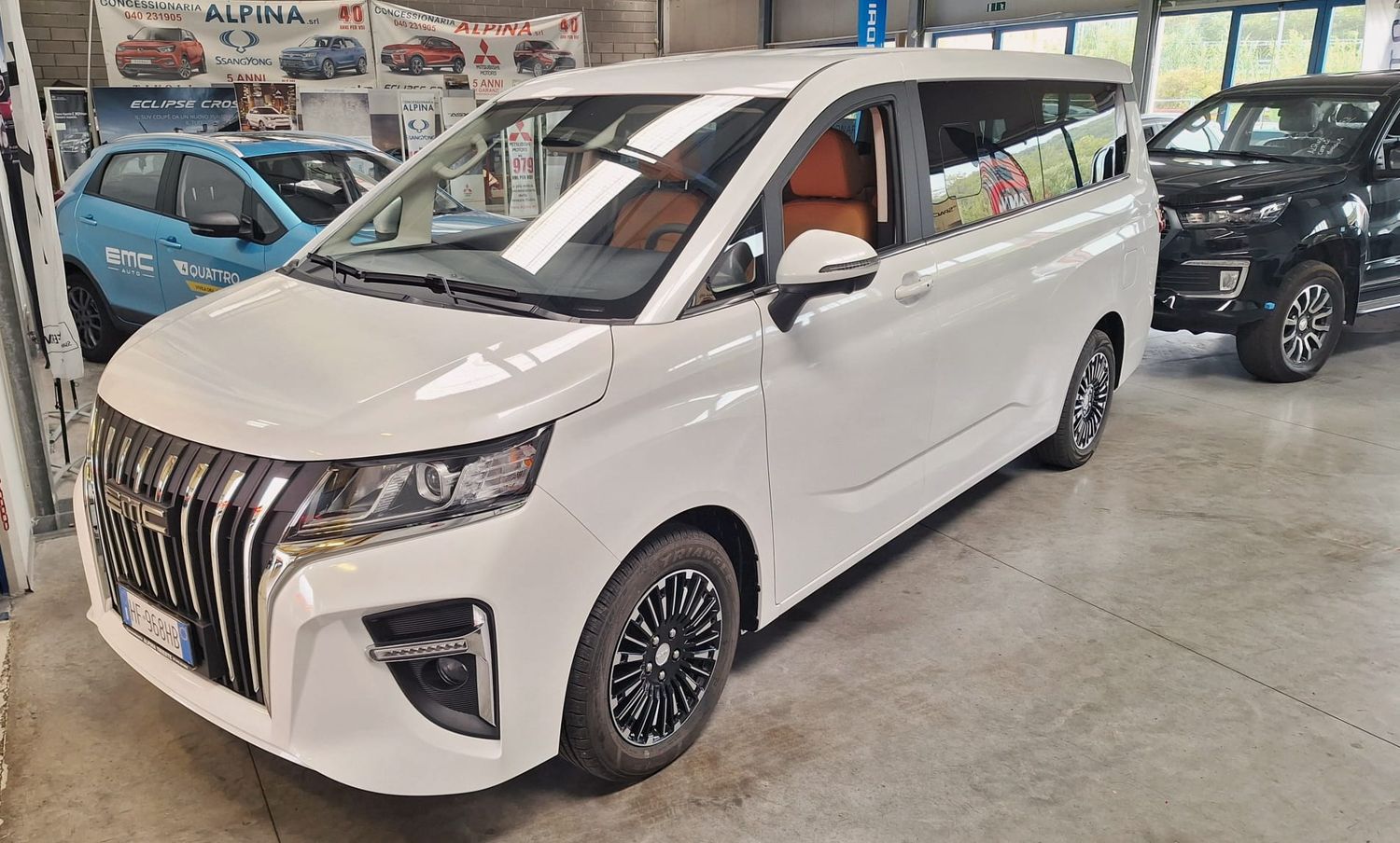 EMC NOVE 2.0 Benzina AT 9 POSTI - 2026 EMC NOVE 2.0 Benzina AT 9 POSTI - 2026