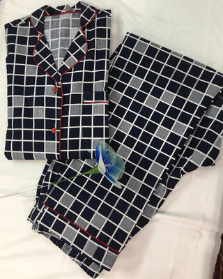 Cotton Women Blue Grey Check  Print Nightsuit