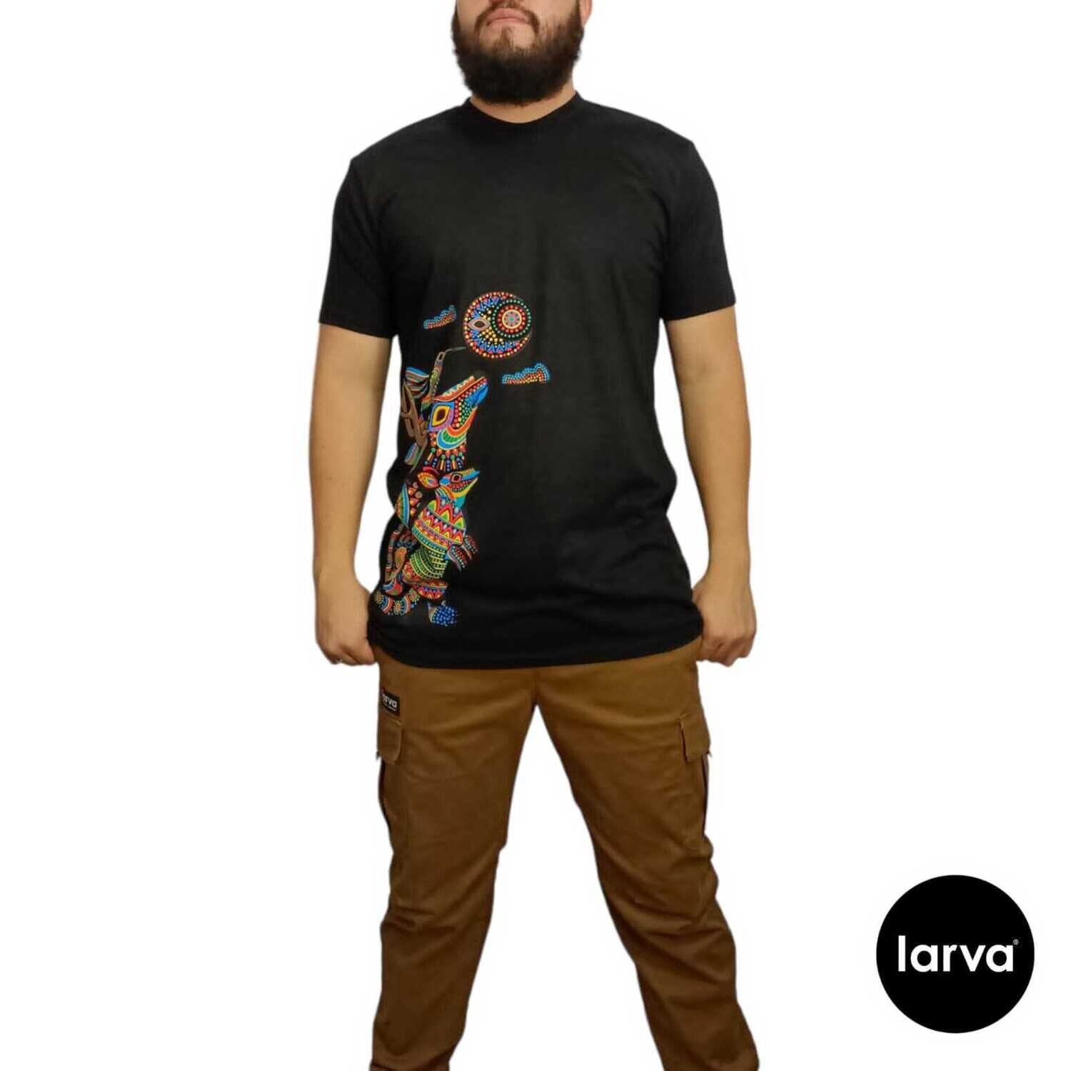 PLAYERA NEGRO ANIMALES HUICHOL S