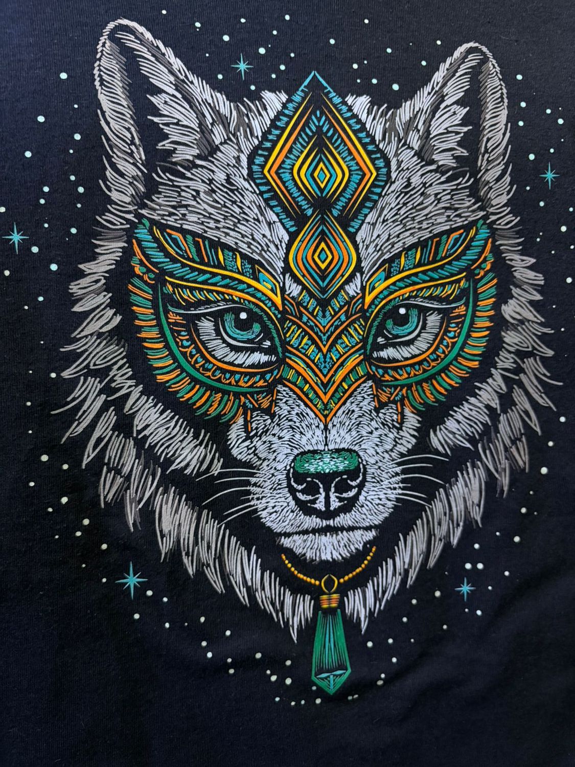 PLAYERA NEGRA LOBO MASCARA COSMICO