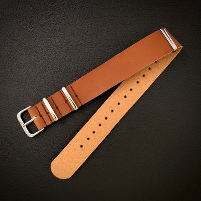 NATO strap light brown in PU leather 18 mm