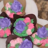 Mother&#39;s Day Floral Cupcake Package / dozen