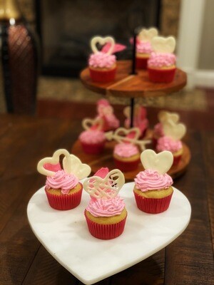 Valentine Cupcakes / dozen (12)