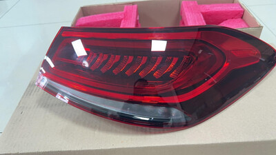 ไฟท้าย MERCEDES BENZ GLE53