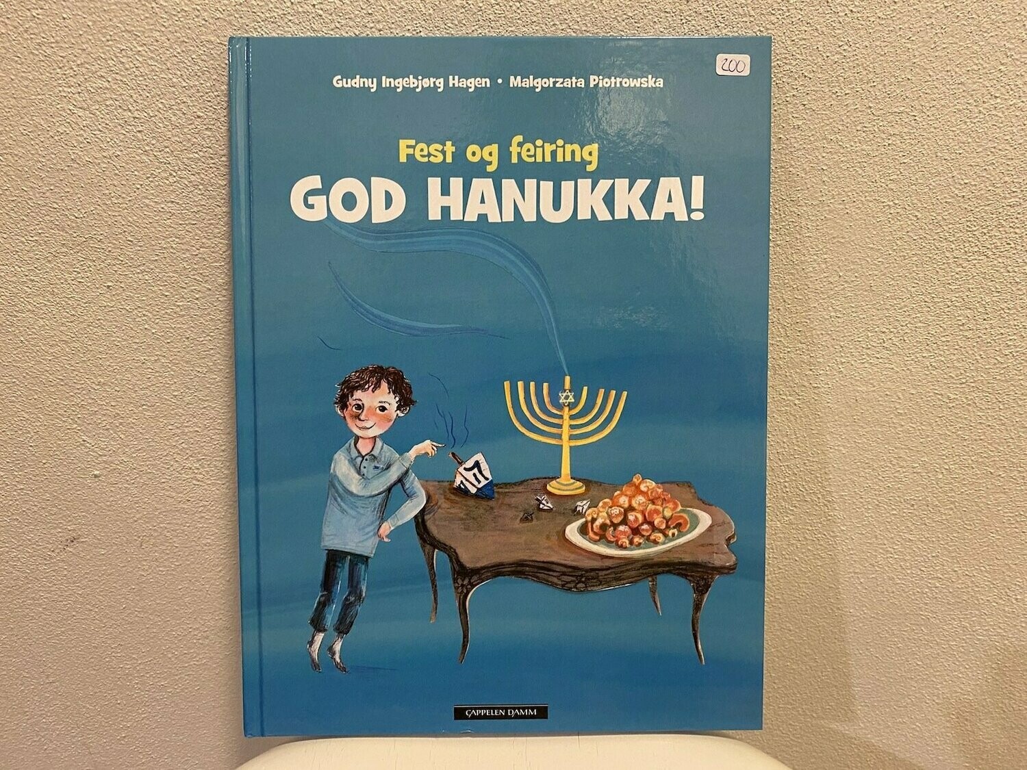 Barnebok: God hanukka!