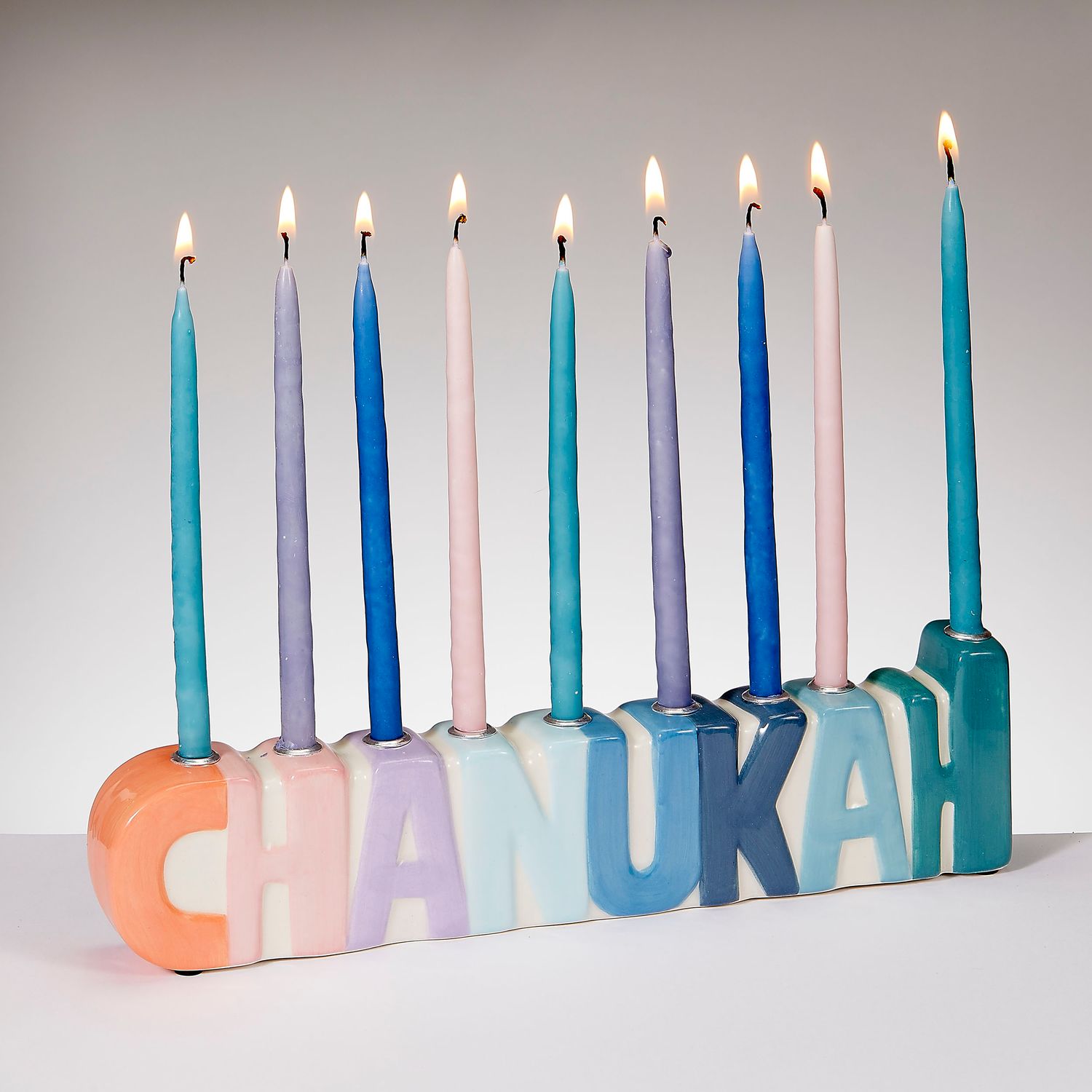 Chanukah stake i keramikk