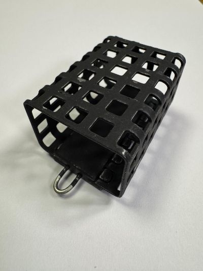 Kvadrātveida fīdera barotavas Kvadrātveida fīdera barotavas