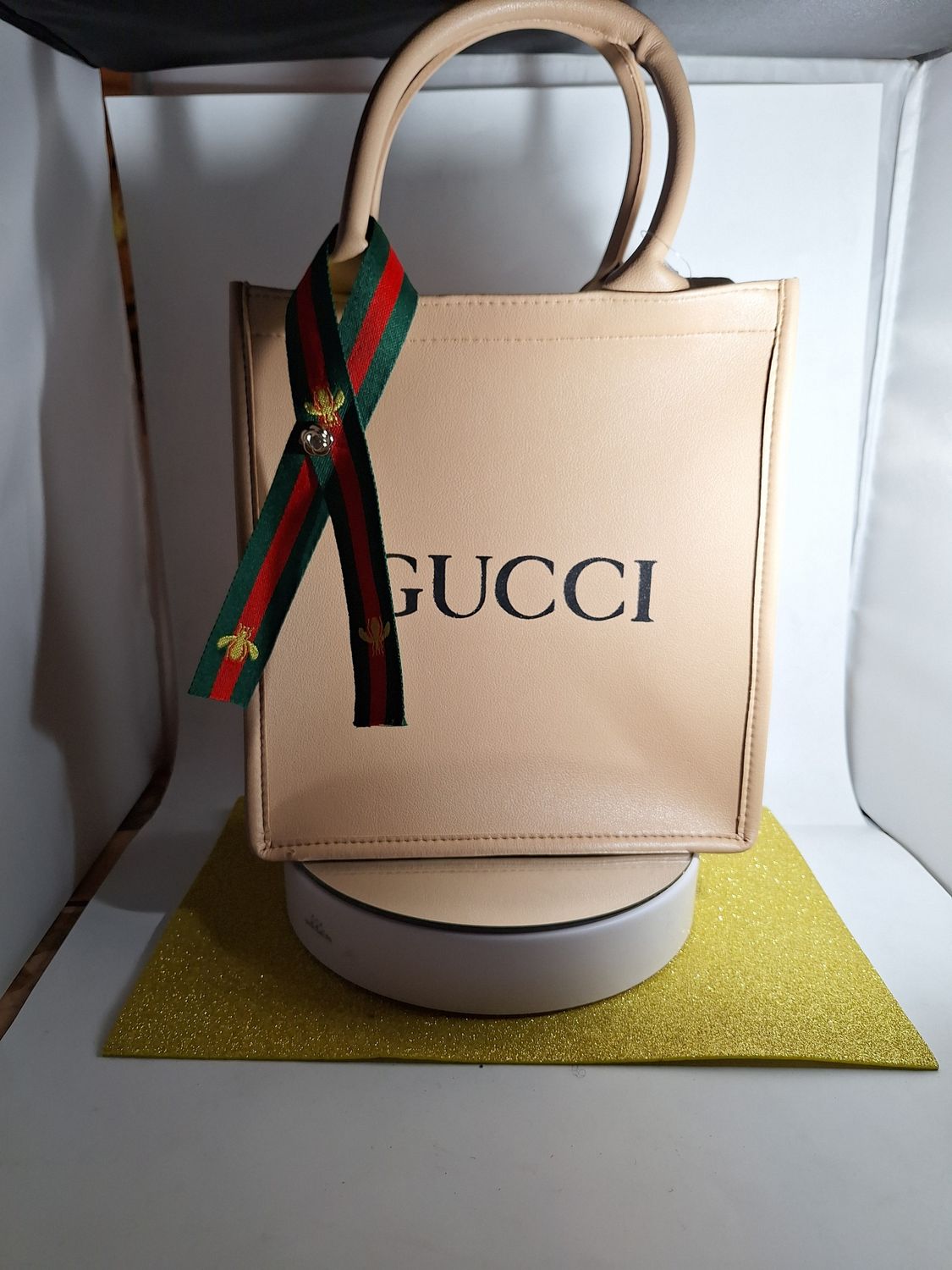 Gucci Medium Beige Tote
