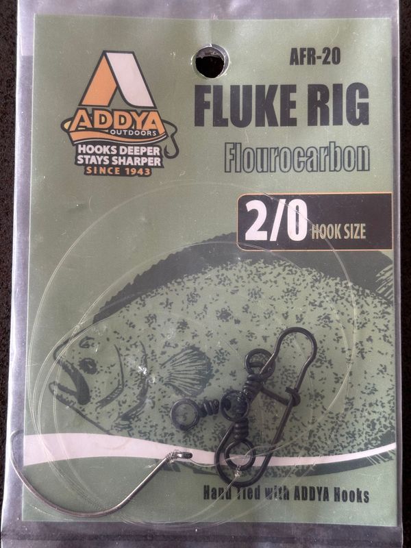 FLUKE RIG- Two Black Octopus Hooks, 30lb Flourocarbon, Black Crane Swivel (2 count)
