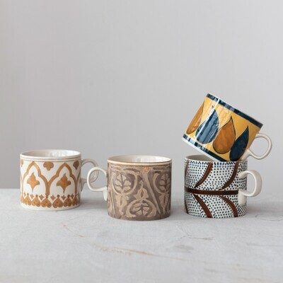 Hand-painted Stoneware Mug with pattern