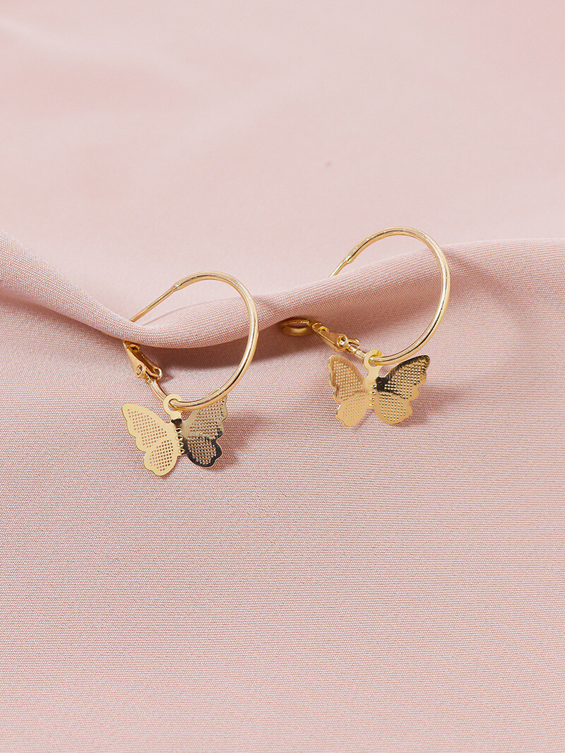 Arete mariposa 