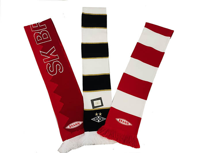 Supporterskjerf med brodert logo Supporterskjerf med brodert logo
