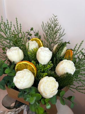 Christmas Wax Melt Bouquet Gift Set Orange & Cinnamon Christmas Wax Melt Bouquet Gift Set Orange & Cinnamon