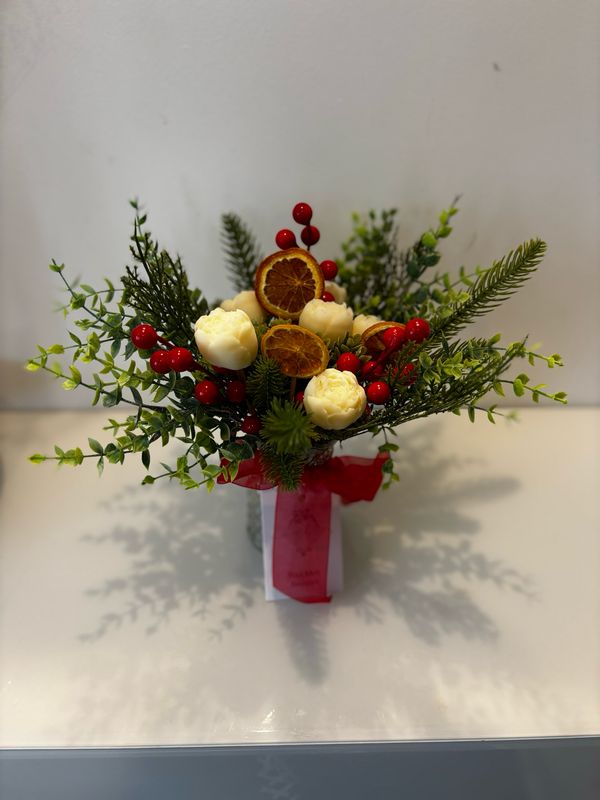 Christmas Wax Melt Bouquet vase collection Cranberry Orange & Cinnamon