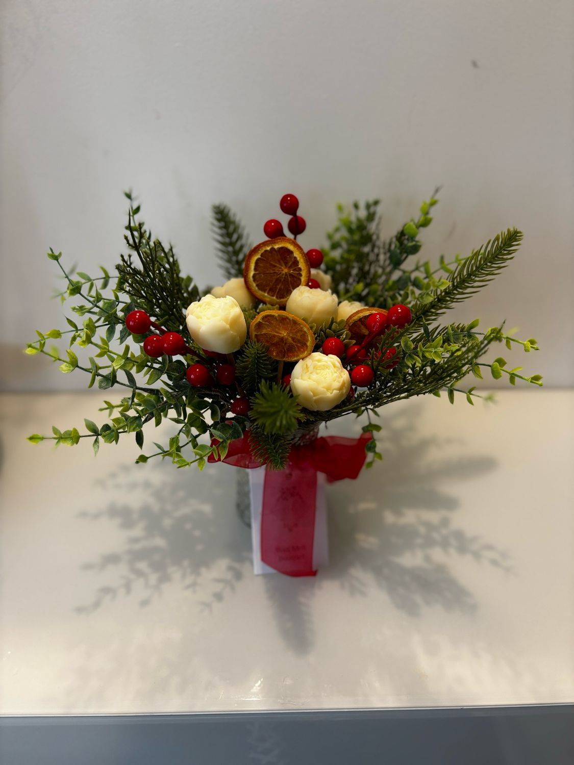 Christmas Wax Melt Bouquet vase collection Cranberry Orange & Cinnamon Christmas Wax Melt Bouquet vase collection Cranberry Orange & Cinnamon