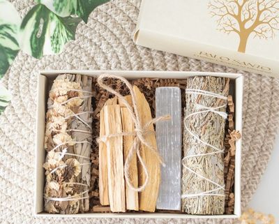 Palo Santo energy cleansing kit Palo Santo energy cleansing kit