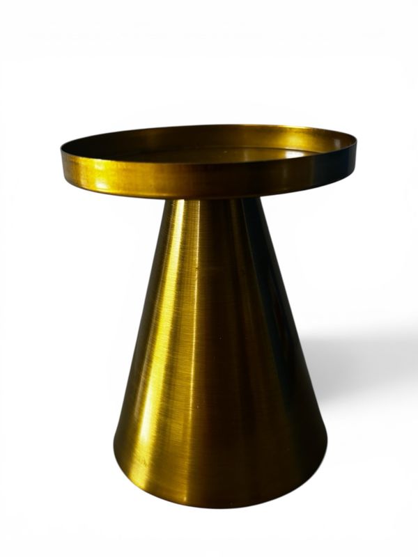 Pedestal gold