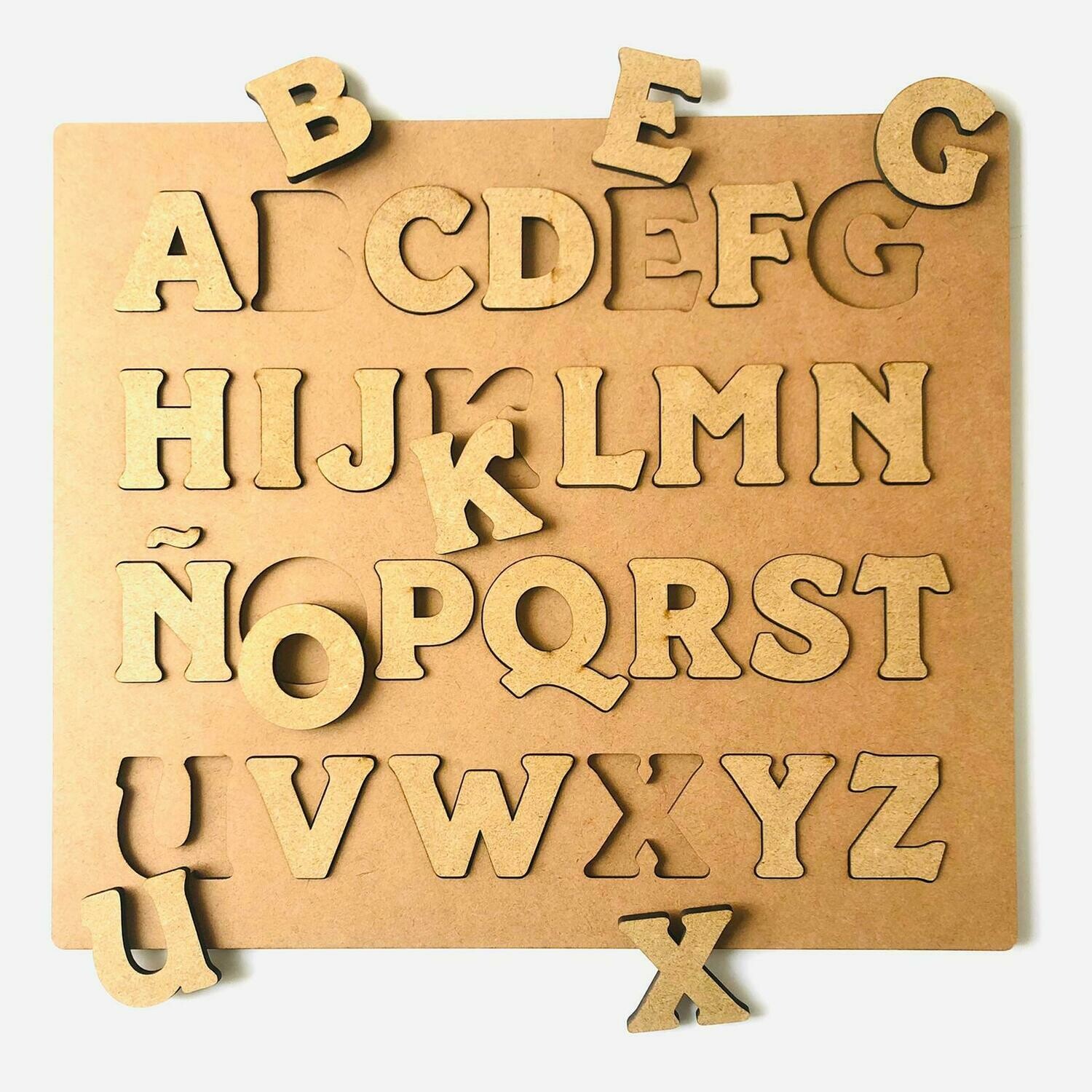Puzzle de madera con abecedario